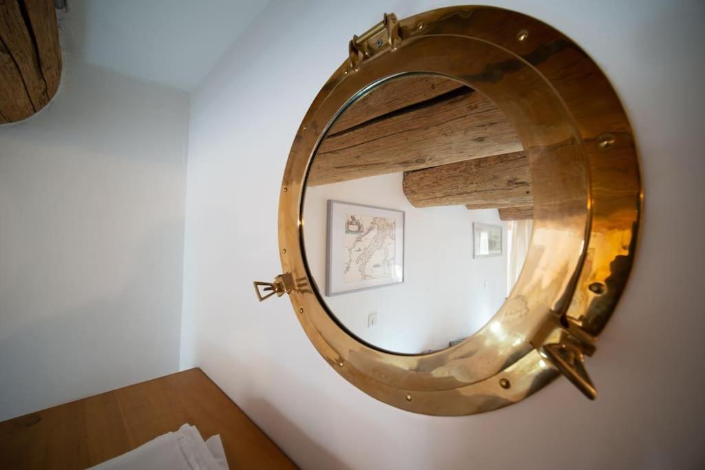 Air-Conditioned Loft In The Heart Of The Old Port Марсилия Екстериор снимка