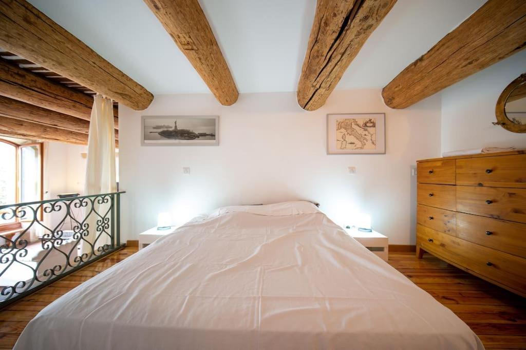 Air-Conditioned Loft In The Heart Of The Old Port Марсилия Екстериор снимка